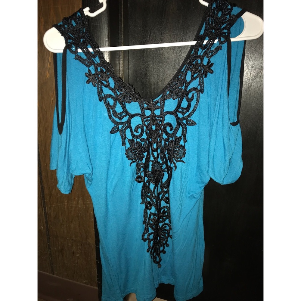 Short sleeve blouse